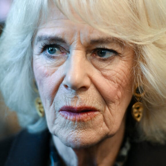 Camilla Parker Bowles, reine consort d'Angleterre, assiste à une réception pour l'inauguration de la Royal Osteoporosis Society à Bath.