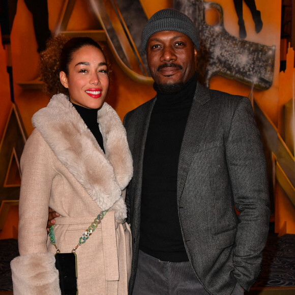 Exclusif - Harry Roselmack et sa compagne Jade Chantelle à la générale de la comédie musicale "Al Capone" aux Folies Bergère à Paris le 9 février 2023. © Veeren / B. Rindoff / Bestimage 