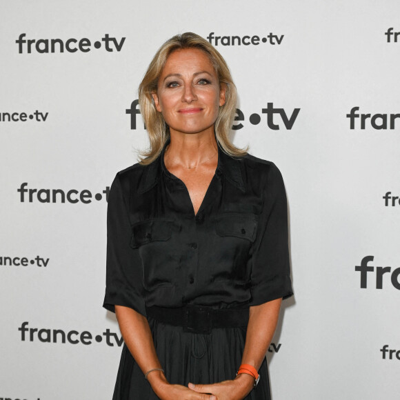 Anne-Sophie Lapix au photocall pour la conférence de presse de rentrée de France TV à la Grande Halle de la Villette à Paris, France, le 6 juillet 2022. © Coadic Guirec/Bestimage