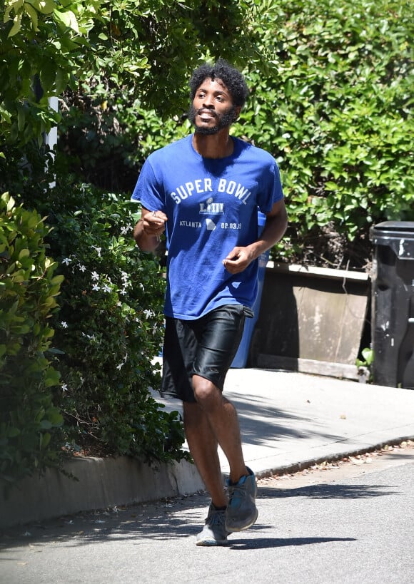 Chadwick Boseman fait son jogging à Los Angeles, le 13 juin 2020.