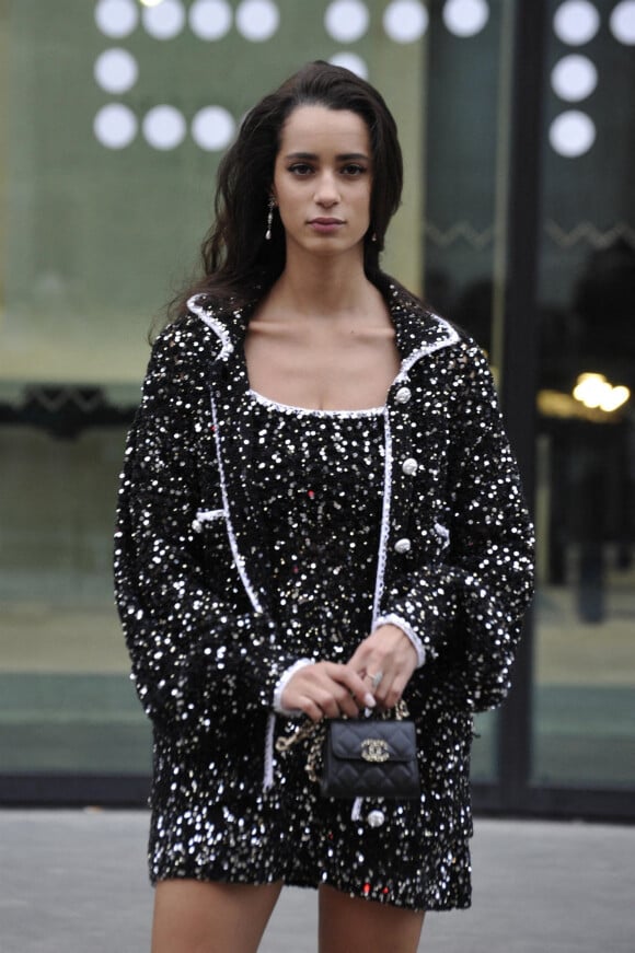 Iman Perez - Sorties du défilé de mode Haute-Couture "Chanel" au Grand Palais Ephémère lors de la fashion week de Paris le 24 janvier 2023.
