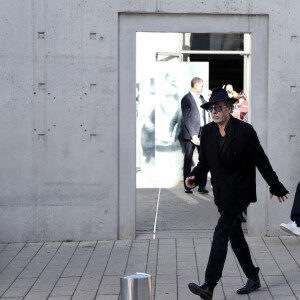 Vincent Perez, Monica Bellucci - Tim Burton lors du tournage du remake du premier film "La sortie des usines Lumière" à l'Institut Lumière à Lyon, à l'occasion de la 14è Edition du "Lumière Film Festival". Le 22 octobre 2022 © Pascal Fayolle / Bestimage 