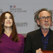 Tim Burton et Monica Bellucci : Sourires et regards complices... Toutes les photos de leur coup de foudre !