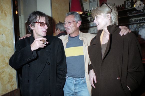 Archives - Jacques Dutronc, Jean-Marie Périer et Françoise Hardy - Exposition "Jean-Marie Périer", Carte blanche du magazine Elle, à Paris. En 1990 © Jean-Claude Woestelandt / Bestimage