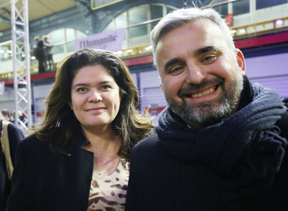 Exclusif - Alexis Corbière et sa femme Raquel Garrido lors du meeting de la NUPES sur la réforme des retraites. Le 17 janvier 2023 © Jonathan Rebboah / Panoramic / Bestimage  Exclusive - No Web No Blog pour Belgique et Suisse 