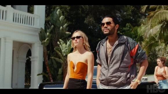 Lily-Rose Depp et Abel "The Weeknd" Tesfaye sont amoureux dans la nouvelle bande-annonce de The Idol, une série télévisée dont la première diffusion sur HBO est prévue en 2023.