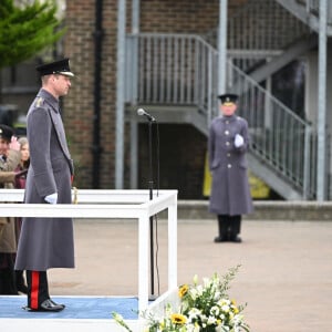 Le prince William de Galles, en visite au "1st Battalion Welsh Guards at Combermere Barracks "à Windsor, à l'occasion de la Saint-David. Le 1er mars 2023  BGUK_2581716 - Windsor, UNITED KINGDOM - The Prince and Princess of Wales - Prince William and Catherine - Kate Middleton visit the Welsh Guards at the Combermere Barracks, Windsor, UK. The Royal Highnesses visit the 1st Battalion Welsh Guards to attend the St David’s Day Parade. This will be the first time The Prince has visited the Welsh Guards since becoming Colonel of the Regiment. Pictured: Prince William 