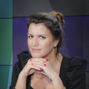 Exclusif - Marlène Schiappa - Marlène Schiappa est l'invitée de V.Bénaïm dans son émission Le Gout des Autres, enregistrée le 16/02/2023 et diffusée le 05/03/2023 sur I24 News - Paris le 16/02/2023 - © Jack Tribeca / Bestimage 