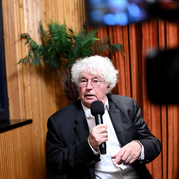 Jean-Jacques Annaud - 2ème édition du "Paris Film Critics Awards "au silencio à Paris le 5 février 2023. À l'image des New York Film Critics Circle Awards, Los Angeles Film Critics Association Awards ou London Critics Film Awards, qui sont aujourd'hui des institutions, les Paris Film Critics Awards, créés à l'initiative de S. Bobino, récompenseront chaque année le meilleur du cinéma. © Rachid Bellak/Bestimage