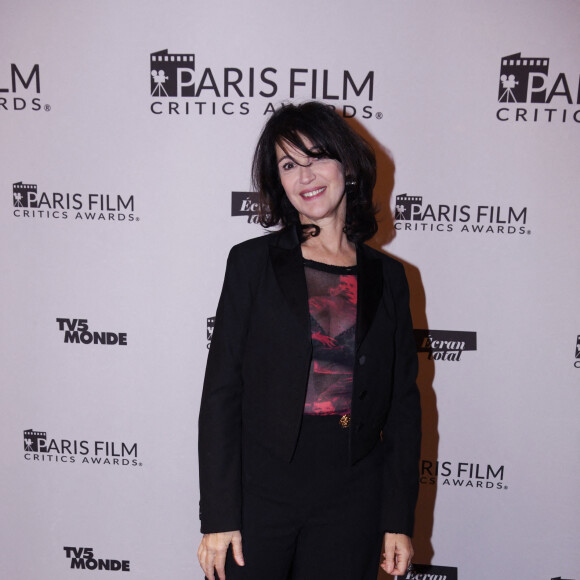 Zabou Breitman a joué la carte de la transparence lors de l'évènement.
Zabou Breitman - 2ème édition du "Paris Film Critics Awards "au silencio à Paris le 5 février 2023. À l'image des New York Film Critics Circle Awards, Los Angeles Film Critics Association Awards ou London Critics Film Awards, qui sont aujourd'hui des institutions, les Paris Film Critics Awards, créés à l'initiative de S. Bobino, récompenseront chaque année le meilleur du cinéma. © Rachid Bellak/Bestimage