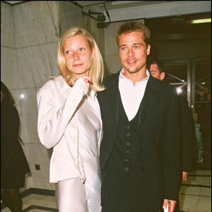 Brad Pitt et Gwyneth Paltrow à la première du film "legend of the falls" à Londres le 24 avril 1995. 
