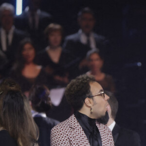 Stéphane Bern et les artistes de la soirée dansent le French Cancan sur scène - 30ème cérémonie des Victoires de la musique classique à Dijon, présentée par S.Bern et diffusée en direct sur France 3. Le 1er mars 2023 © Jack Tribeca / Bestimage 