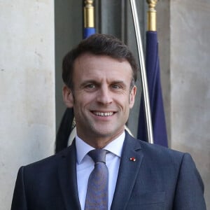 Le président de la République française Emmanuel Macron reçoit son homologue du Niger, Mohamed Bazoum, pour un entretien au palais de l'Elysée à Paris, le 16 février 2023. © Stéphane Lemouton / Bestimage 