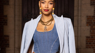 Flora Coquerel : Bustier et jupe fendue, l'ancienne Miss France fait l'unanimité en total look jean