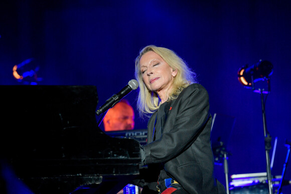 Exclusif - Véronique Sanson en concert pour le festival du château de Solliès-Pont, France, le 17 juillet 2021. © Patrick Carpentier/Bestimage