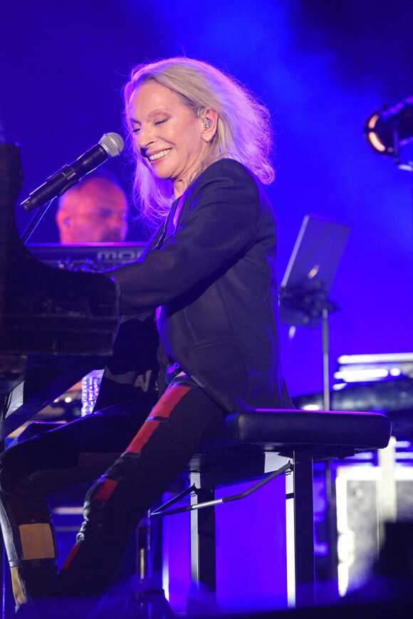 Exclusif - Véronique Sanson en concert pour le festival du château de Solliès-Pont, France, le 17 juillet 2021. © Patrick Carpentier/Bestimage