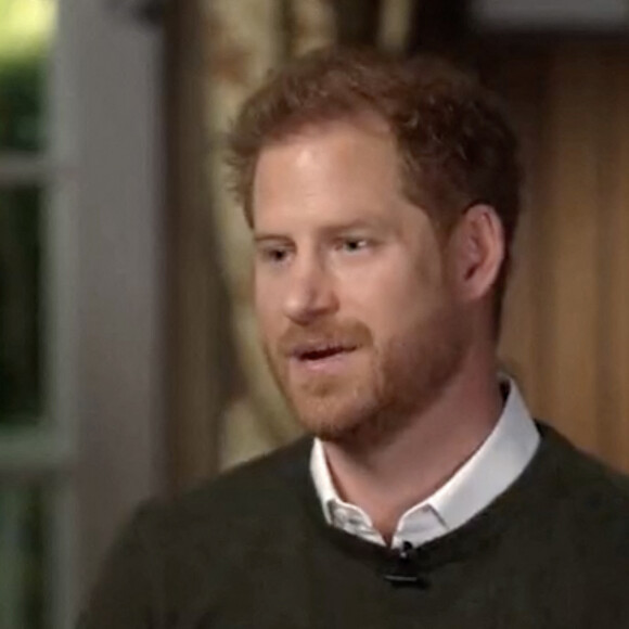 Captute d'écran du prince Harry lors d'un interview par l'animateur Anderson Cooper sur la chaîne américaine CBS pour l'émission "60 Minutes" avant la sortie de son autobiographie, aux Etats-Unis. © JLPPA/Bestimage 