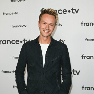 Mais comme d'habitude, il n'a pas souhaité entrer plus dans les détails.
Cyril Féraud au photocall pour la conférence de presse de rentrée de France TV à la Grande Halle de la Villette à Paris, France, le 6 juillet 2022. © Coadic Guirec/Bestimage