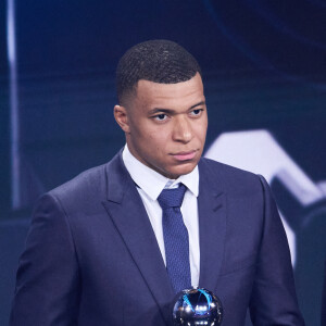 Kylian Mbappe - Cérémonie des Best FIFA Football Awards à la salle Pleyel à Paris, France, le 27 février 2023. Cyril Moreau/Bestimage
