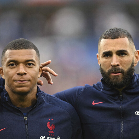 Kylian Mbappe (France) / Karim Benzema (France) lors du match de Ligue des nations opposant la France au Danemark au stade de France, à Saint-Denis, Seine, Saint-Denis, France, le 3 juin 2022. Le Danemark a gagné 2-1. © Jean-Baptiste Autissier/Panoramic/Bestimage