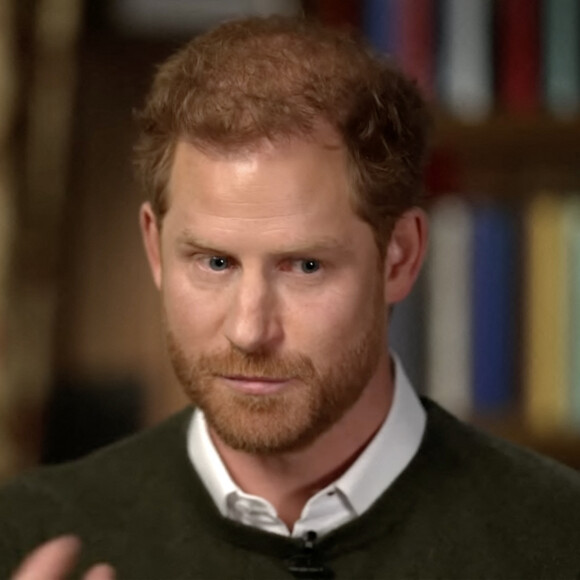 C'est sans aucun doute l'un des plus gros scandales auquel la famille royale britannique a dû faire face.
Bande-annonce de l'interview du prince Harry, duc de Sussex, par Anderson Cooper pour l'émission "soixante Minutes".