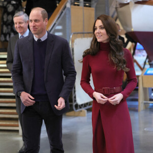 Et que son frère le prince William et sa belle-soeur Kate Middleton seraient également concernés par cette affaire.
Le prince William, prince de Galles, et Catherine (Kate) Middleton, princesse de Galles, lors d'une visite du National Maritime Museum Cornwall à Falmouth, Royaume Uni, le 9 février 2023. 