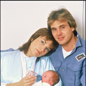 François Valéry et Nicole Calfan et la naissance de leur fils Jérémy.