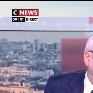 Lors de l'émission du 15 mars 2023 de "L'heure des pros", le présentateur a été accusé de malmener Philippe Guibert