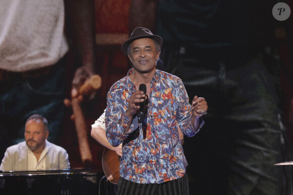 Exclusif - Yannick Noah - Surprises - Enregistrement de l'émission "La boîte à secrets 13", présentée par F.Bollaert, diffusée le 21 octobre sur France 3. Chaque invité a le plaisir de découvrir des surprises réalisées sur mesure avec la complicité de ses proches ! Alors, préparez-vous à découvrir des archives personnelles de nos invités, chanter les plus grands tubes d'hier et d'aujourd'hui, tenter de retrouver l'identité d'un invité mystère et des images exclusives tournées avec l'entourage des invités ! Joies, émotions, fous rires, tubes, retrouvailles et révélations seront au menu de votre soirée. © Jack Tribeca / Bestimage 