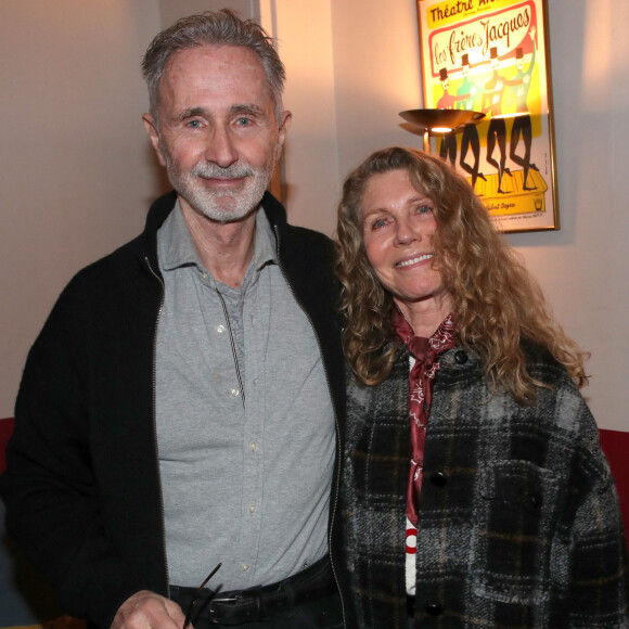 Exclusif - Thierry Lhermitte et sa femme Hélène - People à la représentation de la pièce de théâtre "Fleurs de soleil" au théâtre Antoine à Paris. © Bertrand Rindoff/Bestimage