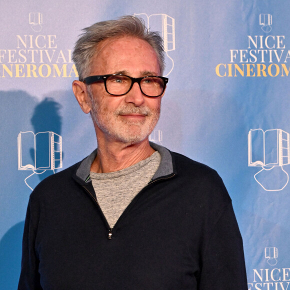 Thierry Lhermitte - Arrivées à la soirée de la 4ème édition du festival Cinéroman à Nice au cinéma Pathé Gare du Sud le 6 octobre 2022. © Bruno Bebert / Bestimage