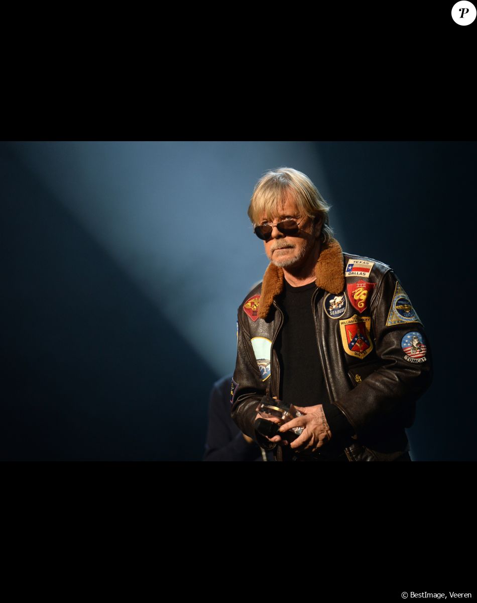 Le chanteur Renaud (Renaud Séchan) (Prix spécial de la Sacem) - Grand Prix Sacem 2018 à la salle Pleyel à Paris présenté par V. Dedienne, le 10 décembre 2018. © Veeren/Bestimage