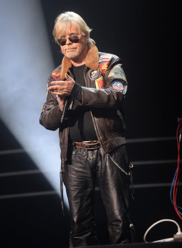 Info - Le chanteur Renaud hospitalisé - Le chanteur Renaud (Renaud Séchan) (Prix spécial de la Sacem) - Grand Prix Sacem 2018 à la salle Pleyel à Paris présenté par V. Dedienne, le 10 décembre 2018. © Veeren/Bestimage 