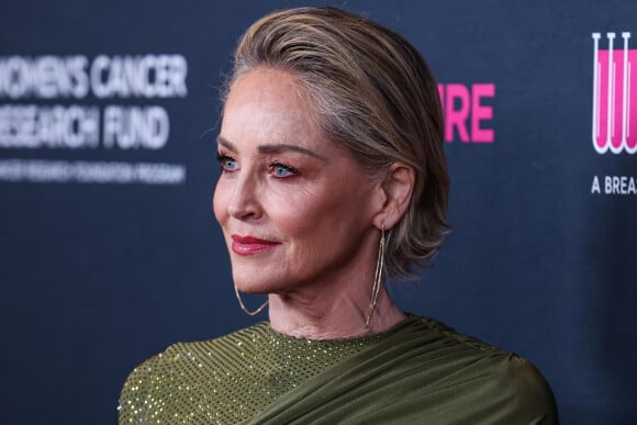 Sharon Stone - Photocall du dîner de gala caritatif "Women's cancer research fund" à Beverly Hills. 