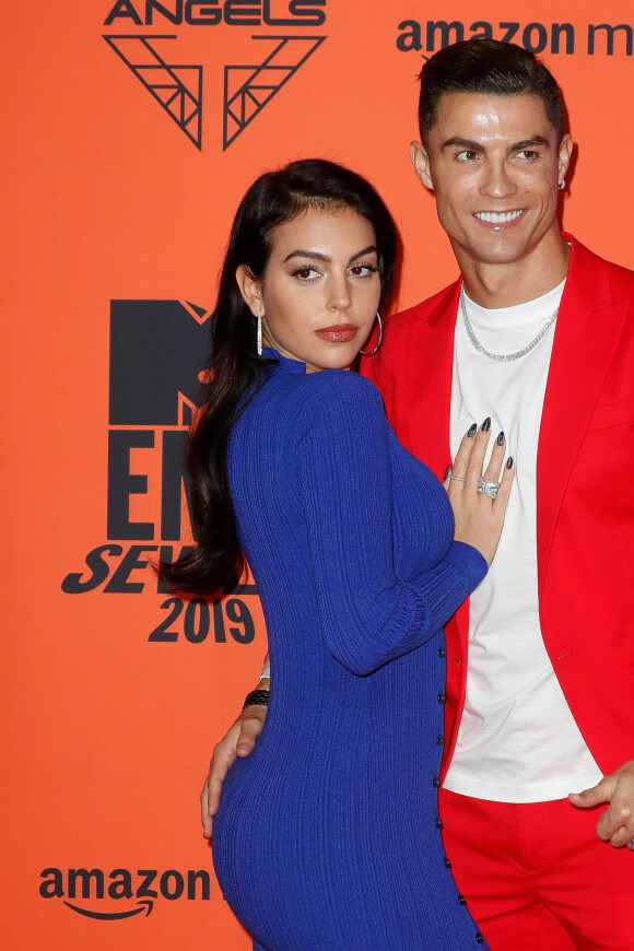 Cristiano Ronaldo et sa compagne Georgina Rodriguez à la soirée MTV European Music Awards 2019 (MTV EMA's) au FIBES Conference and Exhibition Centre à Séville en Espagne, le 3 novembre 2019