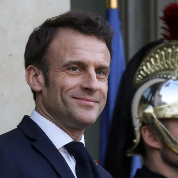 Le président de la République française Emmanuel Macron reçoit le cheikh Tamim ben Hamad Al Thani, émir du Qatar, pour un entretien au palais de l'Elysée à Paris, le 15 février 2023. © Stéphane Lemouton / Bestimage 