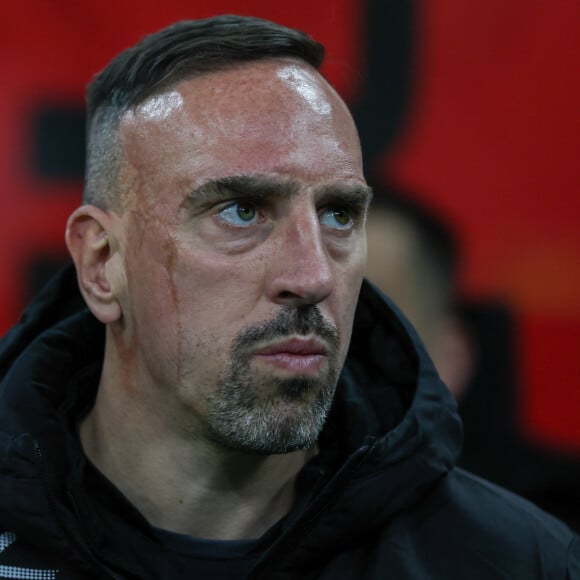 Père de 5 enfants, Franck Ribéry est marié à Wahiba depuis de nombreuses années maintenant
 
Franck Ribery, coach adjoint de la US Salernitana 1919 lors du match de football Serie A 2022/23 opposant l'AC Milan à l'US Salernitana 1919 au stade San Siro à Milan, Italie, le 13 mars 2023. le match s'est terminé par un match nul 1-1. © Fabrizio Carabelli/LPS/Zuma Press/Bestimage