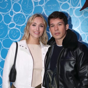 En couple depuis 2019 avec Sandor Funtek, Chloé Jouannet est sur le nuage de l'amour
Semi-exclusif - Chloé Jouannet et son compagnon Sandor Funtek - Soirée Ruinart au Palais de Tokyo pour le lancement de sa collaboration artistique avec l'artiste plasticien J. Hein. A Paris le 31 Mars 2022. © Bertrand Rindoff/Bestimage