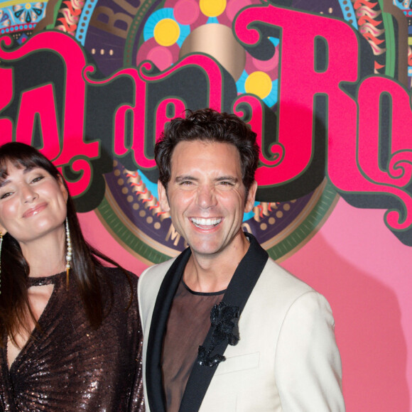 Le chanteur Mika et sa soeur Zuleika - Arrivées des invités au Bal de la Rose 2023 sur le thème "Bollywood" à la salle des étoiles à Monaco le 25 mars 2023. © Olivier Huitel / Pool / Bestimage 