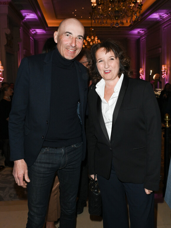 Nicolas Canteloup et Anne Roumanoff - Gala caritatif des "Stéthos d'Or" qui récompensent les artistes qui contribuent au bien-être de tous, organisé par la Fondation pour la Recherche en Physiologie au George V à Paris, le 27 mars 2023. © Coadic Guirec-Rachid Bellak/Bestimage