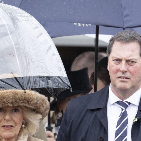 Camilla Parker Bowles, reine consort d'Angleterre, assiste au Festival de Cheltenham 2023 à l'hippodrome de Cheltenham, à l'occasion du "Ladies Day". Le 15 mars 2023. 