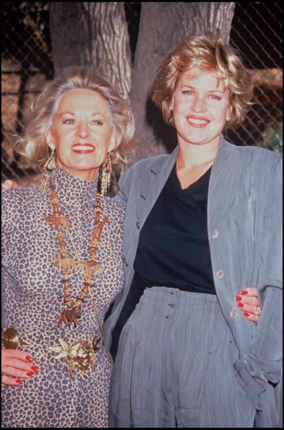 Melanie Griffith et sa mère Tippi Hedren en 1994