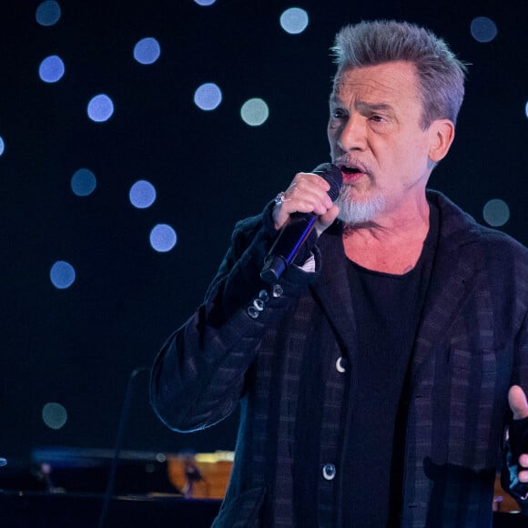 Exclusif - Prix Spécial - Florent Pagny - Enregistrement de l'émission "Symphonie pour la vie, Spéciale Pièces Jaunes" aux Folies Grüss à Paris, diffusée le 4 février sur France 3. Le 12 janvier 2022 © Cyril Moreau / Bestimage