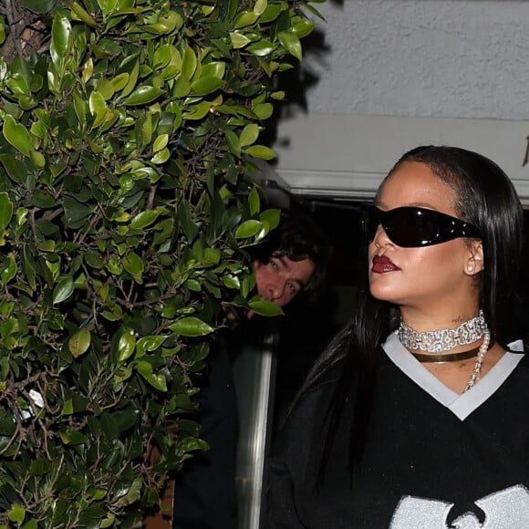 Rihanna avec son fils au restaurant Giorgio Baldi à Santa Monica le 5 avril 2023.
© Backgrid USA / Bestimage