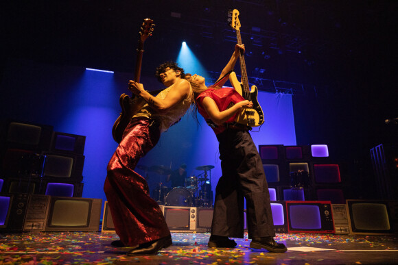 Le groupe de pop rock électronique français Hyphen Hyphen au festival de musique Chorus des Hauts-de-Seine à La Seine Musicale de Boulogne-Billancourt, France, le 2 avril 2023. © Jérémy Melloul/Bestimage