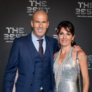 Zinedine Zidane et sa femme Véronique - Les célébrités arrivent à la cérémonie des Trophées Fifa 2018 au Royal Festival Hall à Londres, Royaume Uni, le 25 septembre 2018. © Cyril Moreau/Bestimage