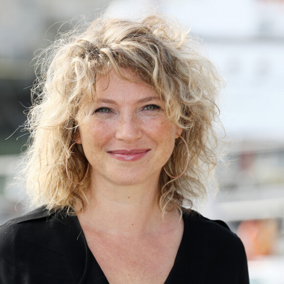 Thierry Godard et Cécile Bois - Photocall du téléfilm "Meurtre à Sarlat" lors de la 19ème édition du Festival de la Fiction TV de la Rochelle, France, le 16 septembre 2017. © Patrick Bernard/Bestimage