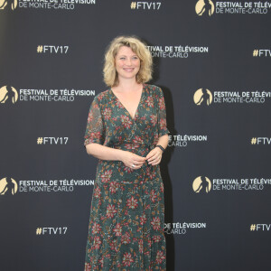 Cécile Bois lors du photocall de "Candice Renoir" lors du 57ème Festival de la télévision de Monté-Carlo le 17 juin 2017. © Denis Guignebourg / Bestimage