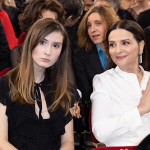 Ils sont devenus parents d'Hannah, née le 16 décembre 1999
Juliette Binoche et sa fille Hannah Magimel - Arrivées à la 48ème cérémonie des César à l'Olympia à Paris le 24 février 2023. © Olivier Borde / Dominique Jacovides / Bestimage