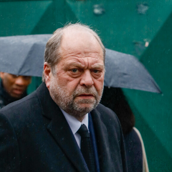 L'avocat Eric Dupond-Moretti, ministre de la Justice - Arrivées aux obsèques de l'avocat Hervé Temime au cimetière du Montparnasse à Paris, France, le 14 avril 2023. © Clovis-Jacovides/Bestimage